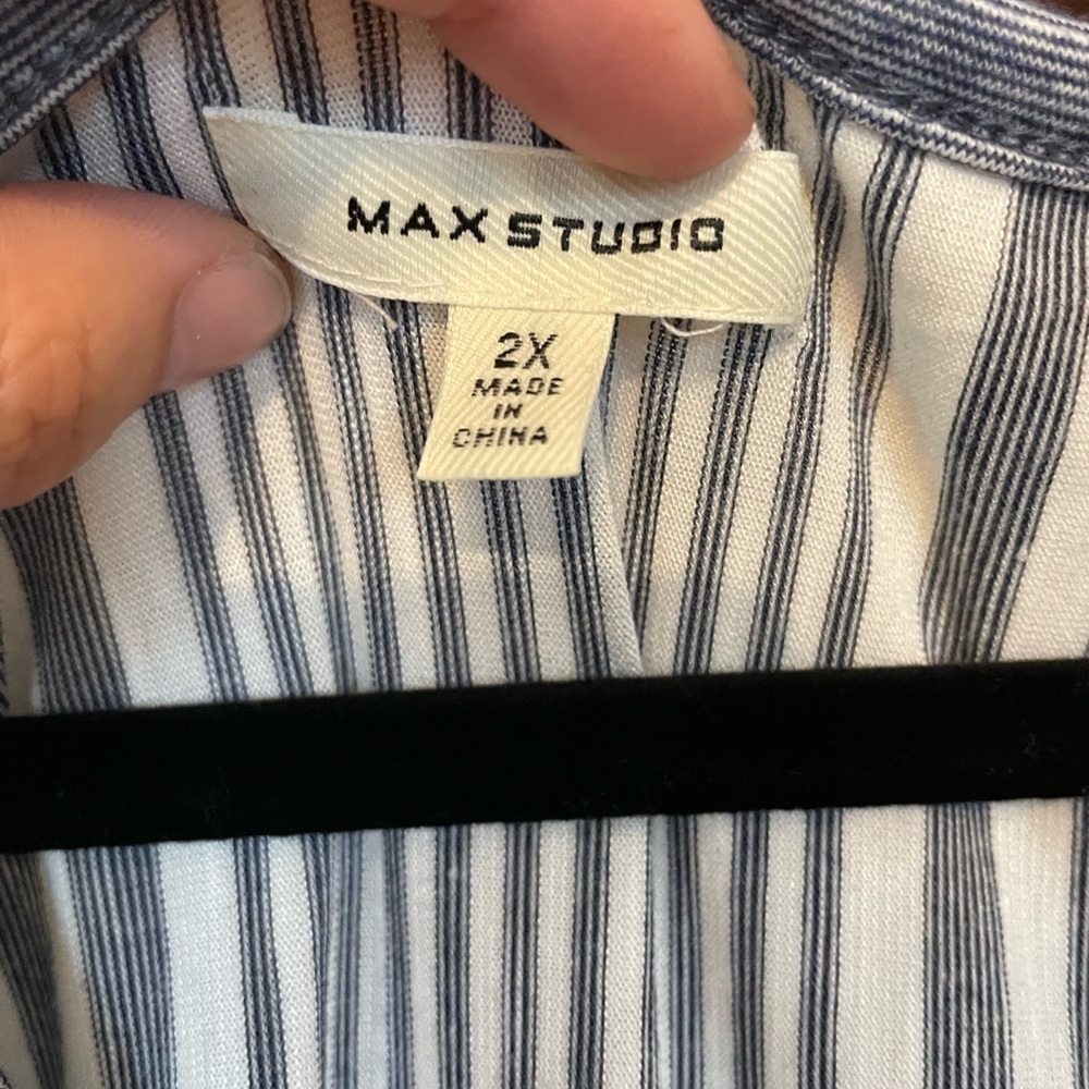 Stripe top - Picture 3 of 3